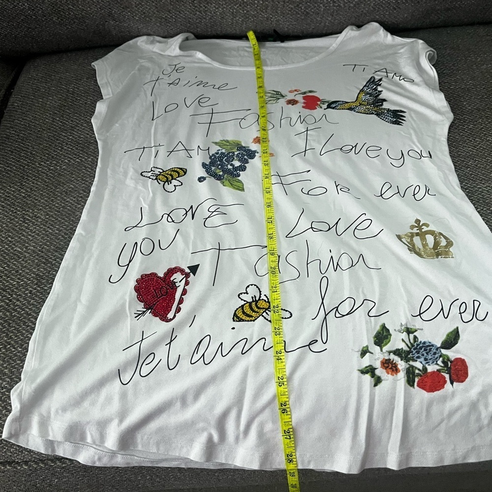 Floral Embroidered White Shirt​​​ - Picture 4 of 8